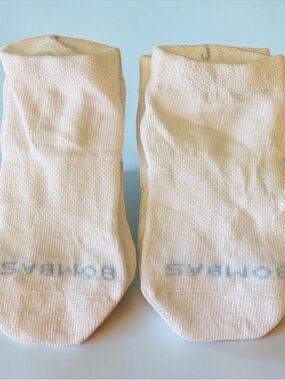 Bombas No Show Socks Juniors NWOT Cushioned White Low Cut Pair